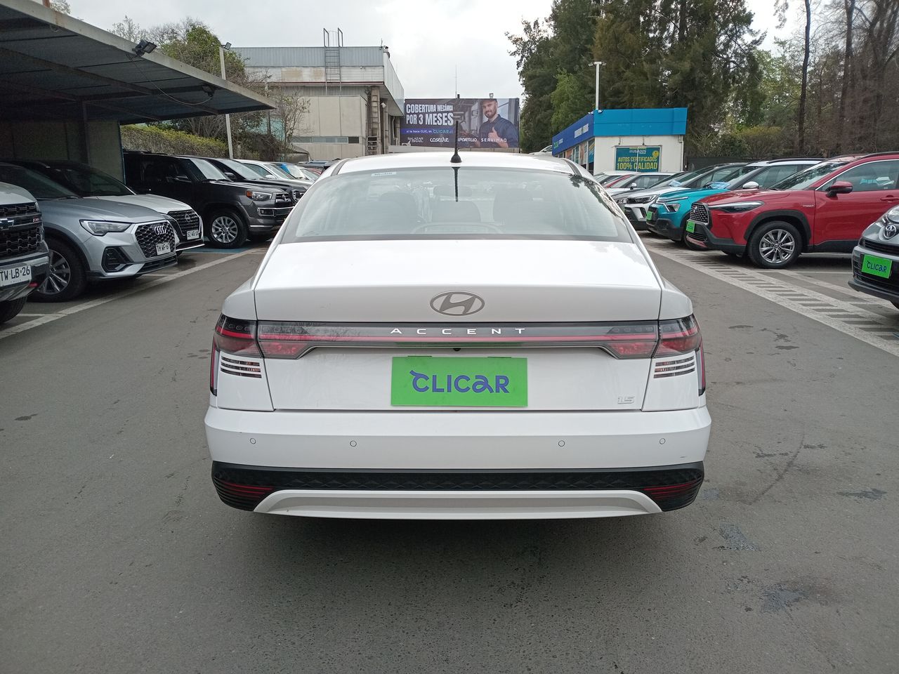 HYUNDAI - 6