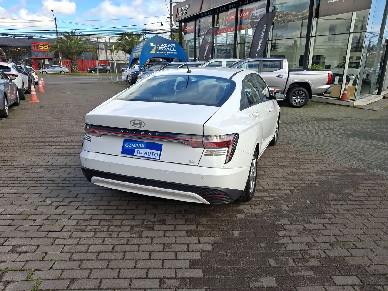 HYUNDAI - 5