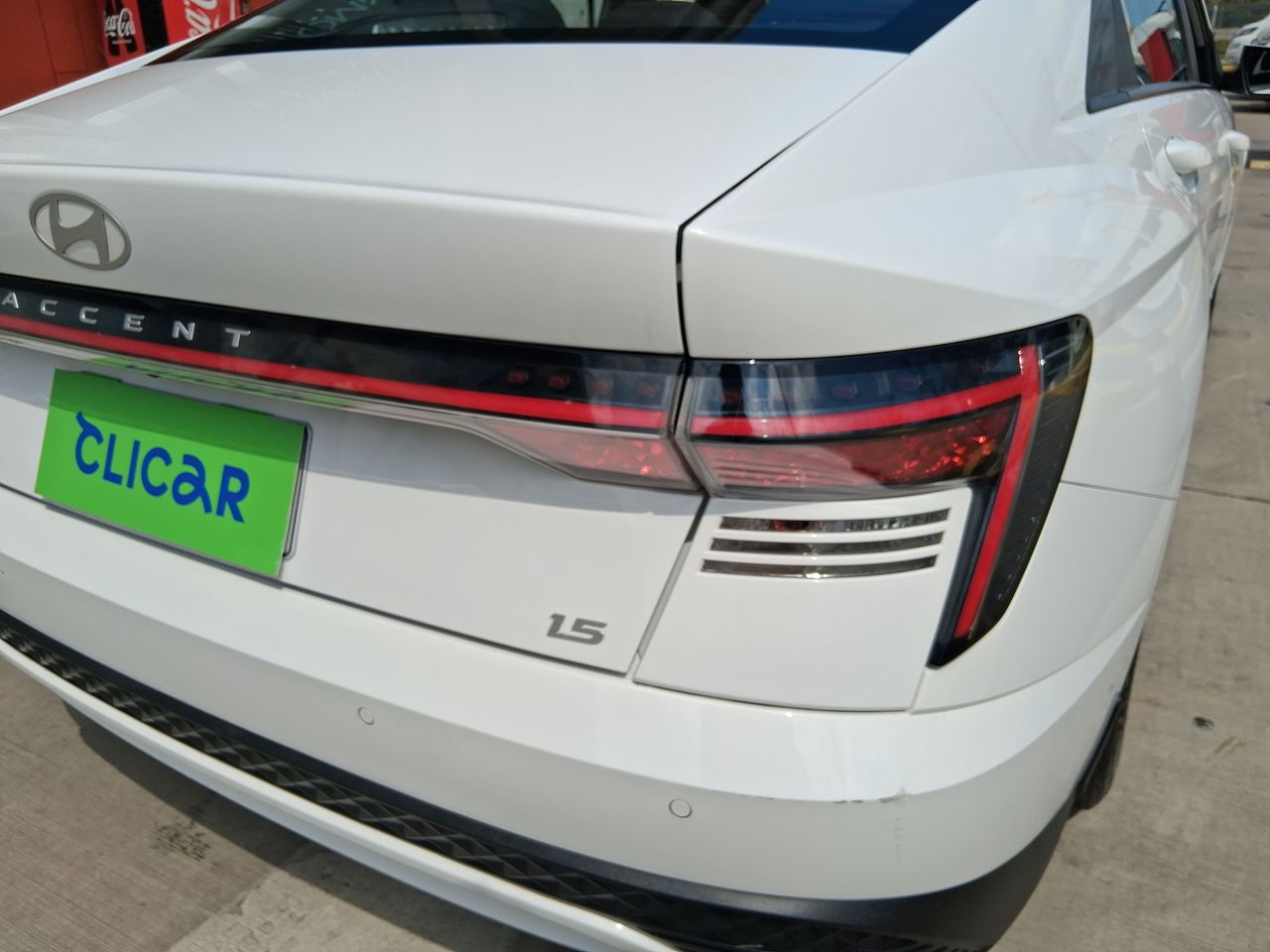HYUNDAI - 16