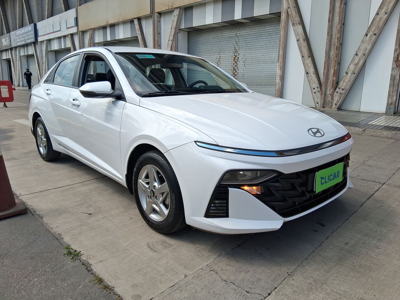 HYUNDAI - 1
