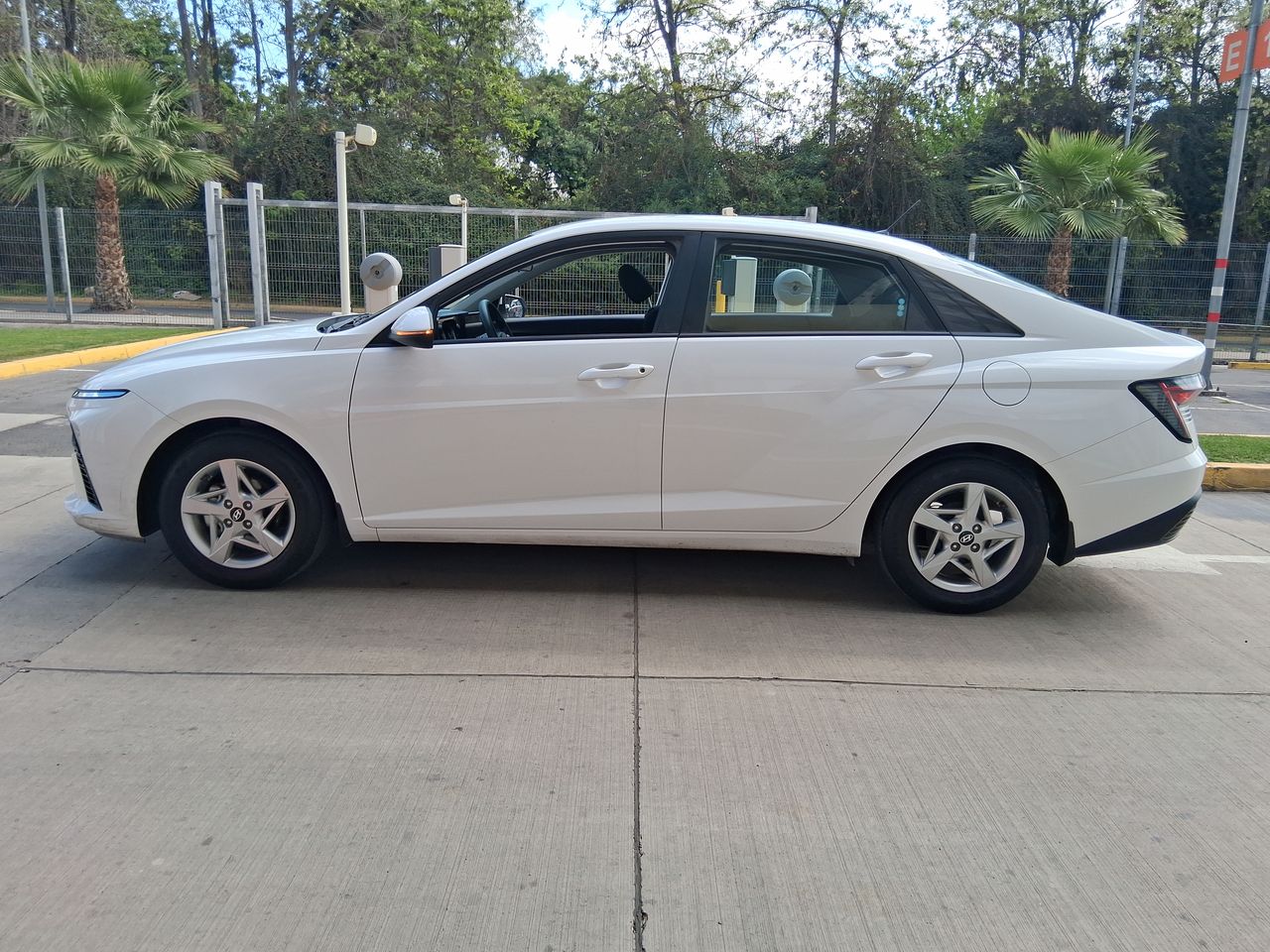 HYUNDAI - 3