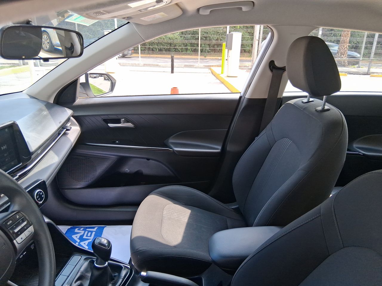 HYUNDAI - 8