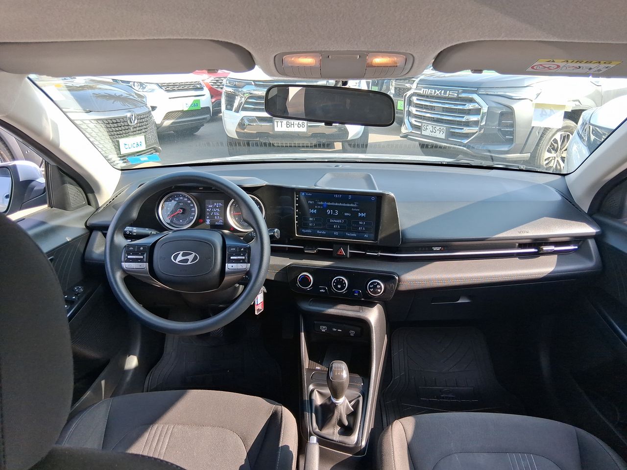 HYUNDAI - 33