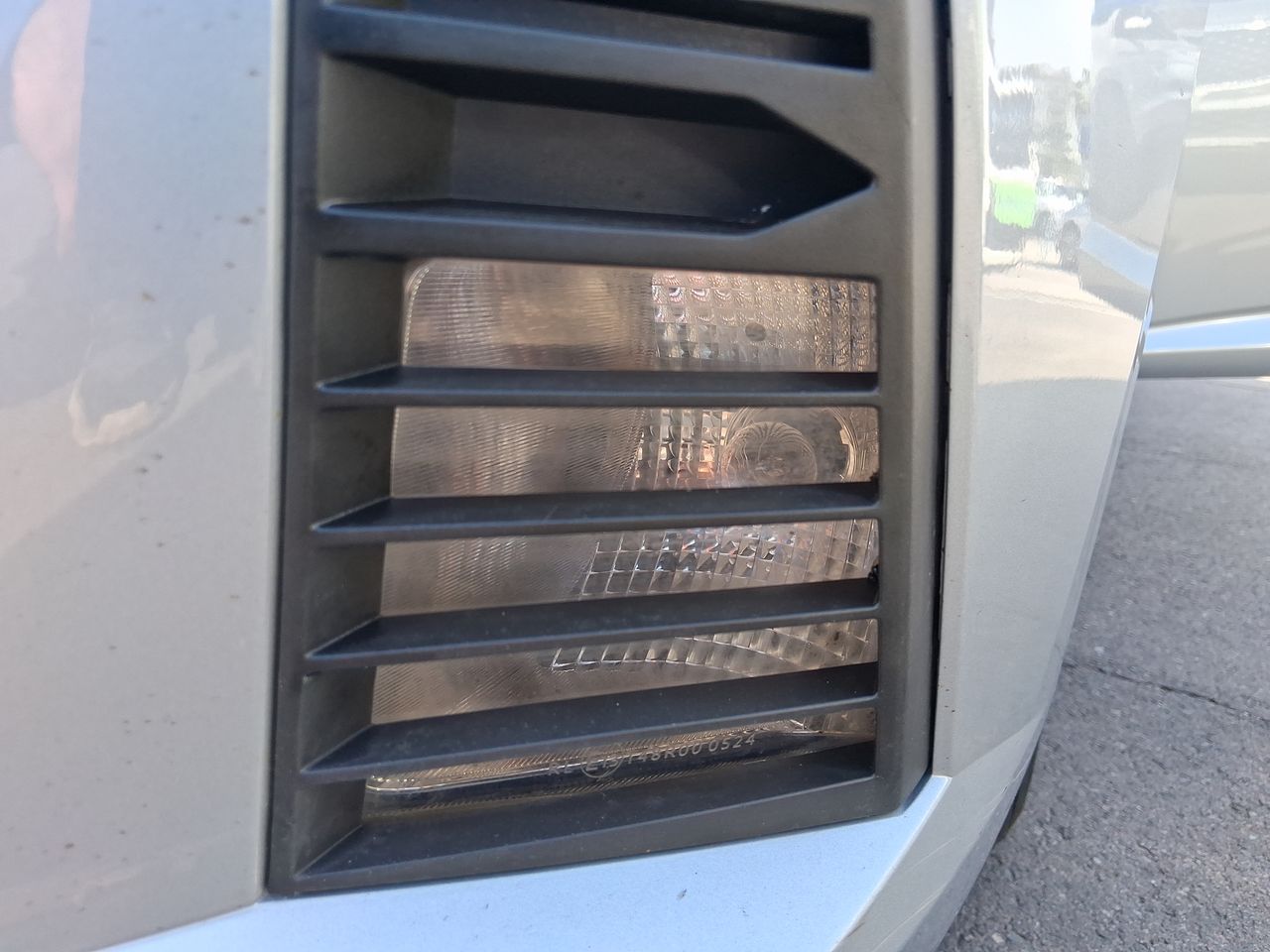 HYUNDAI - 20