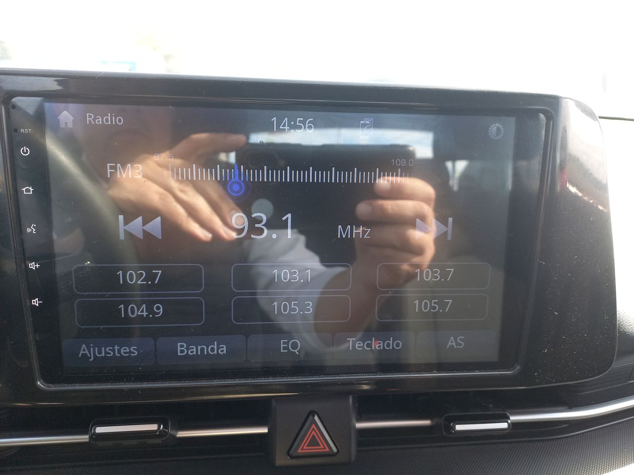 HYUNDAI - 25