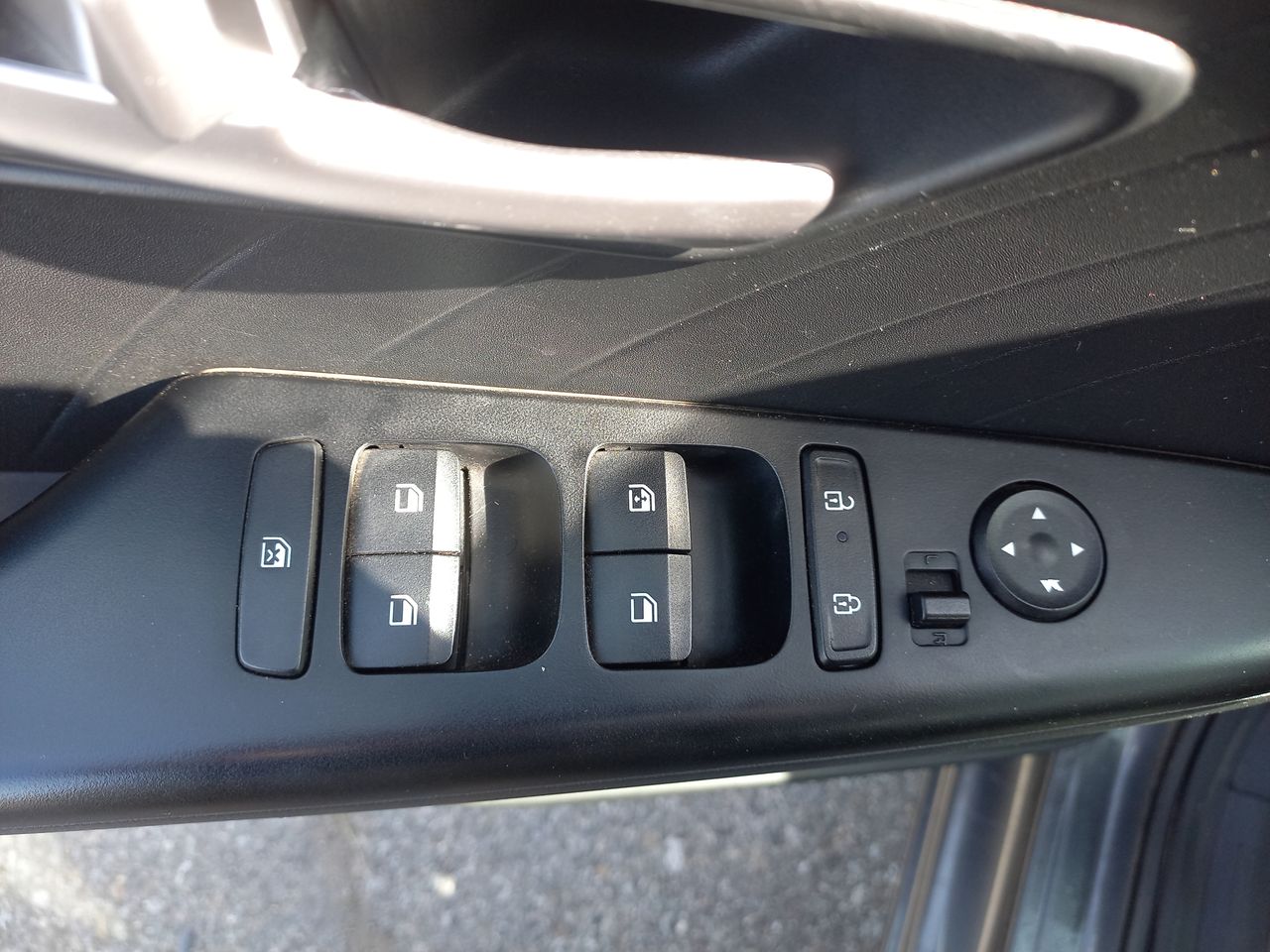 HYUNDAI - 21
