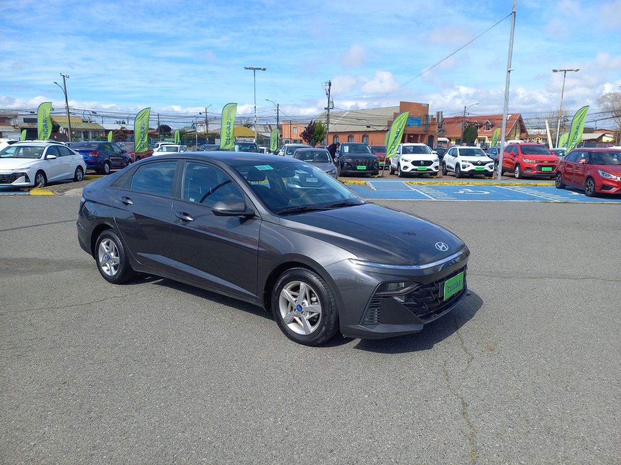 HYUNDAI - 1