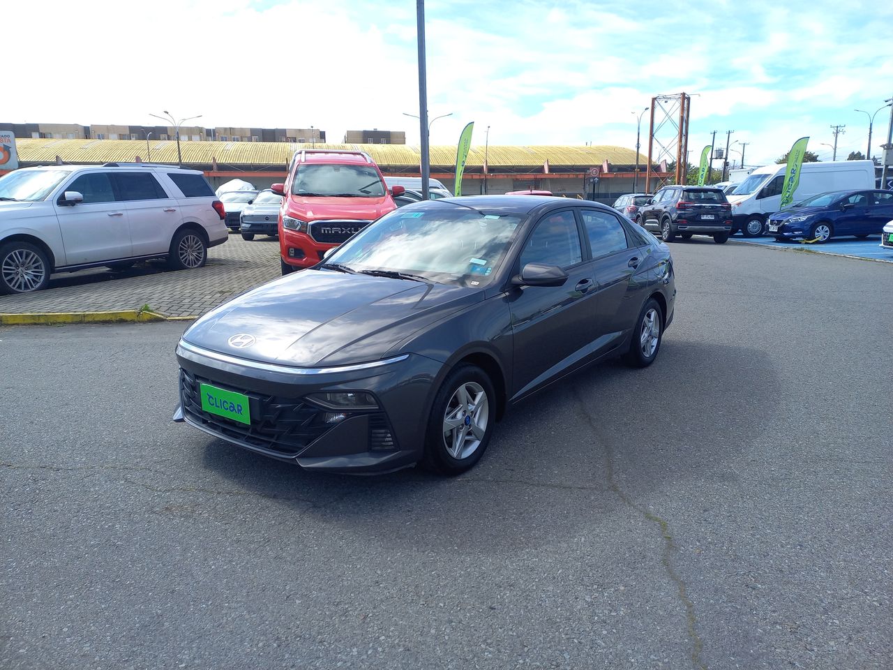 HYUNDAI - 3