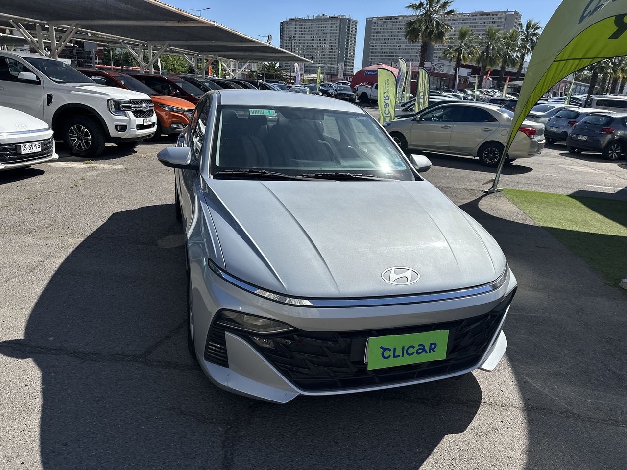 HYUNDAI - 2