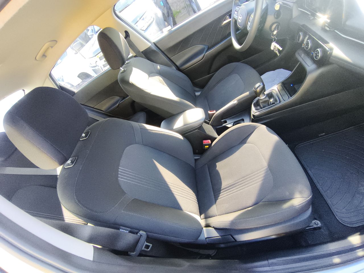 HYUNDAI - 31