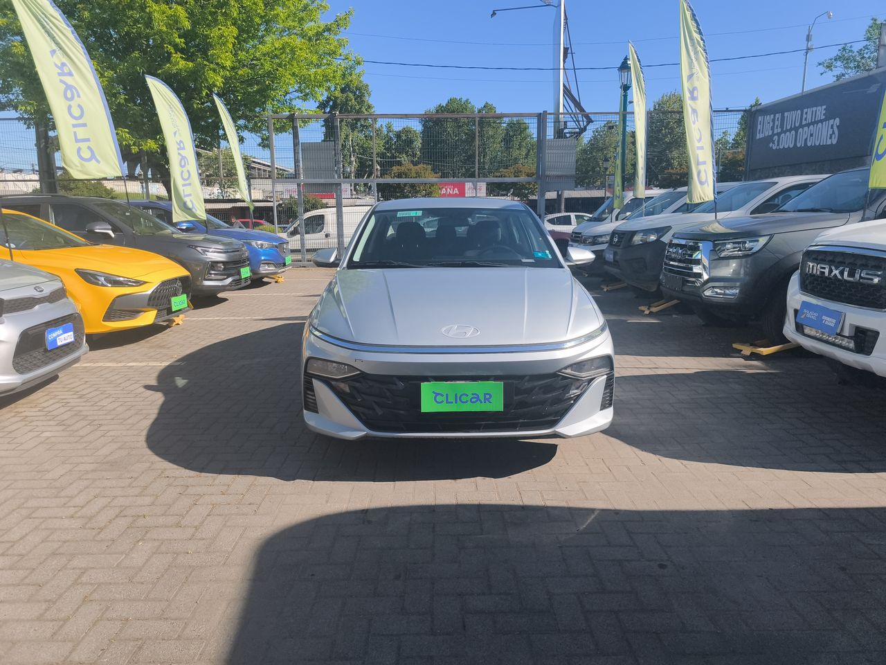 HYUNDAI - 2