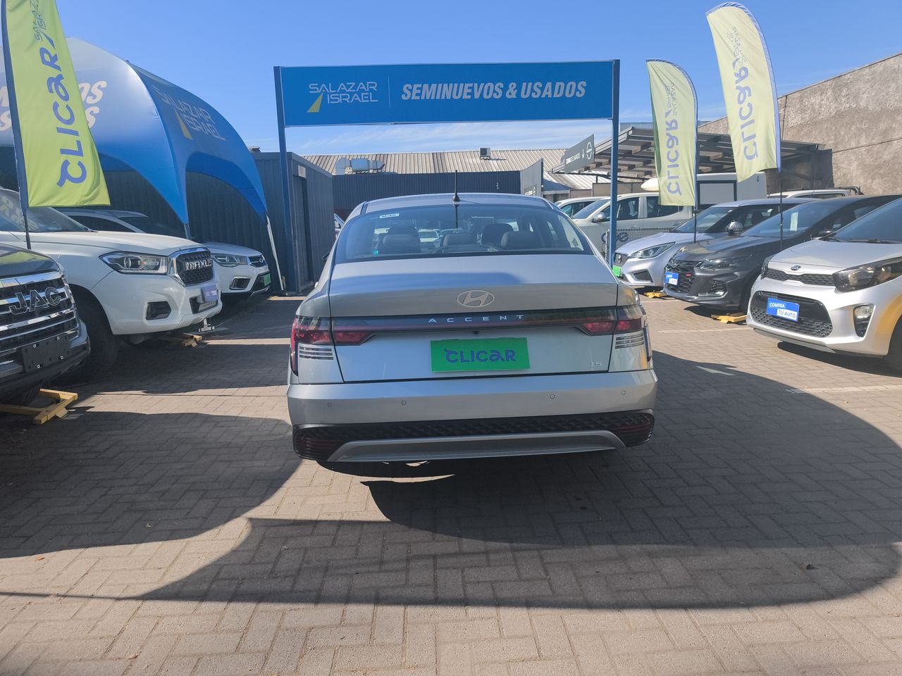 HYUNDAI - 6