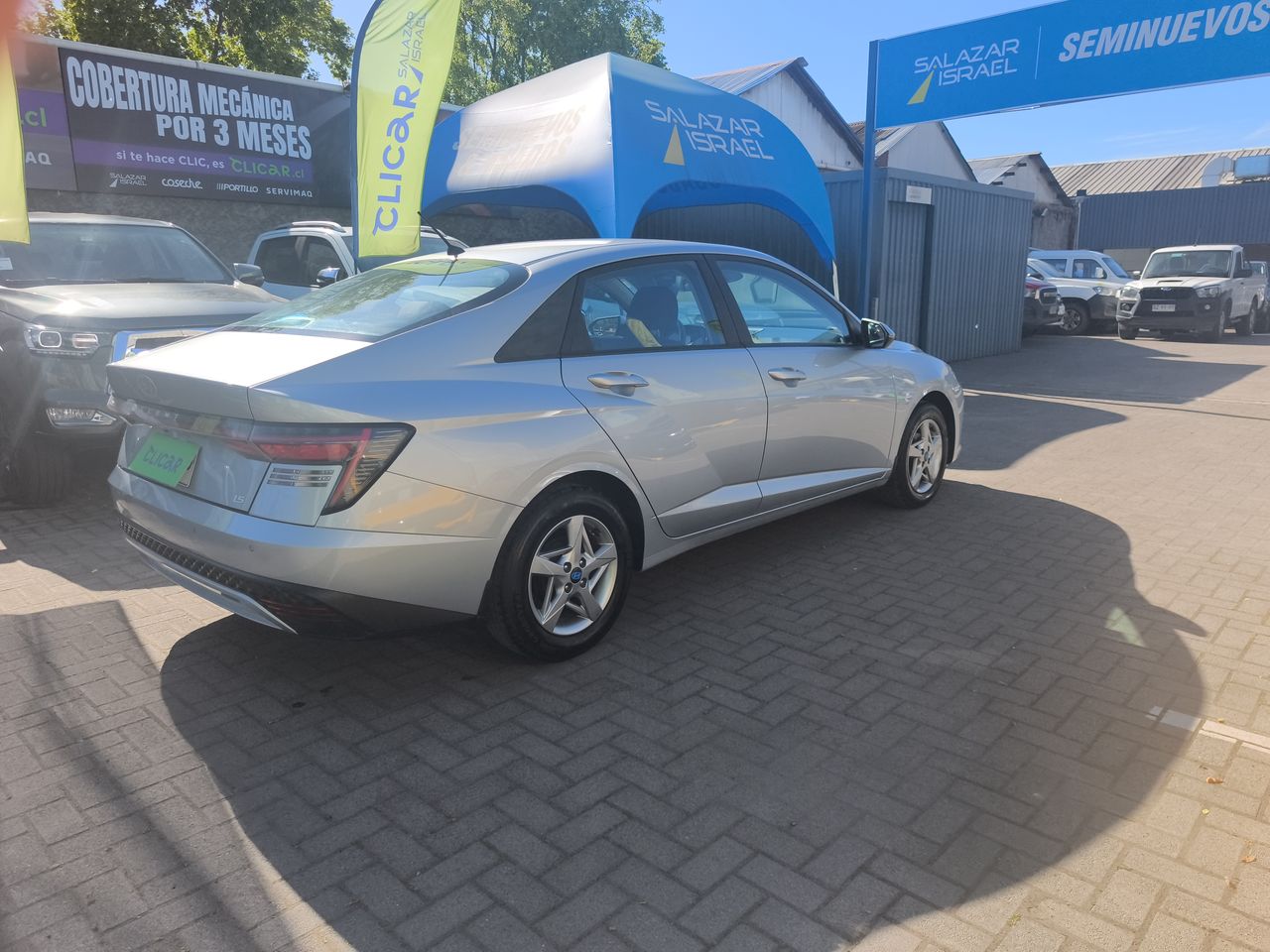 HYUNDAI - 7