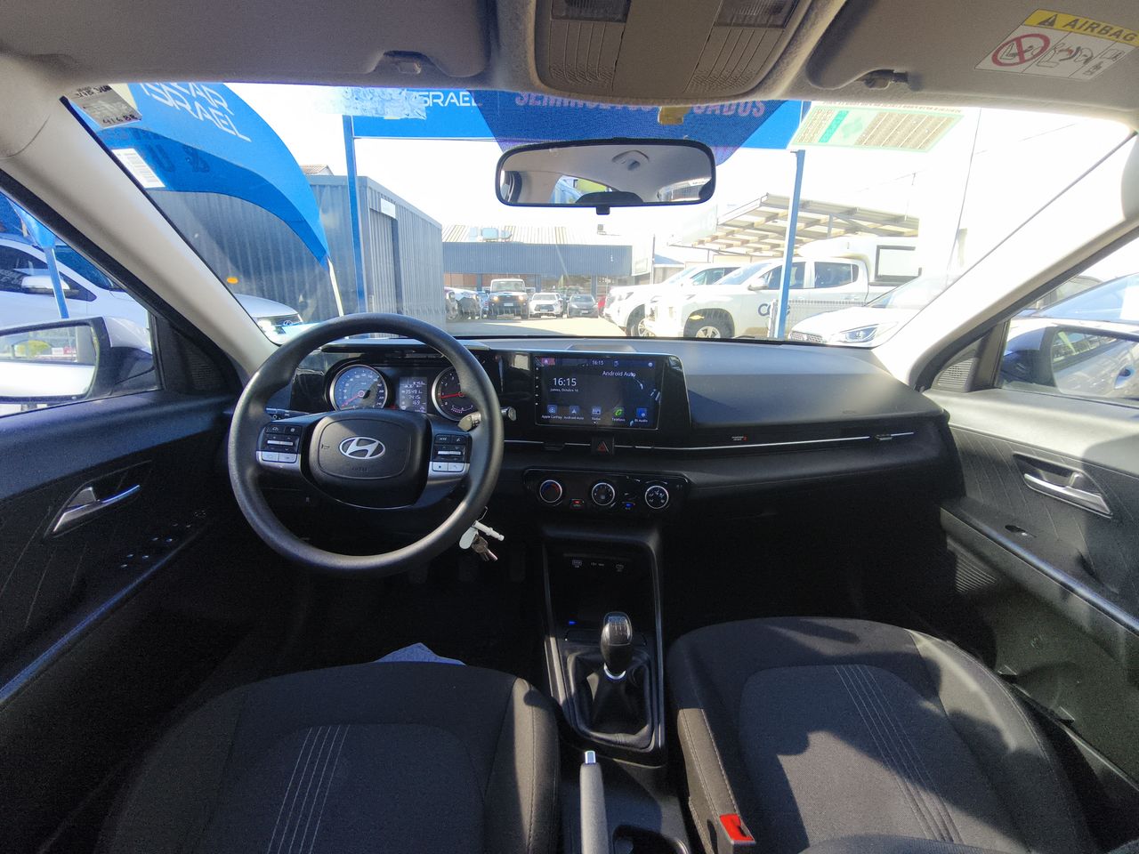 HYUNDAI - 9