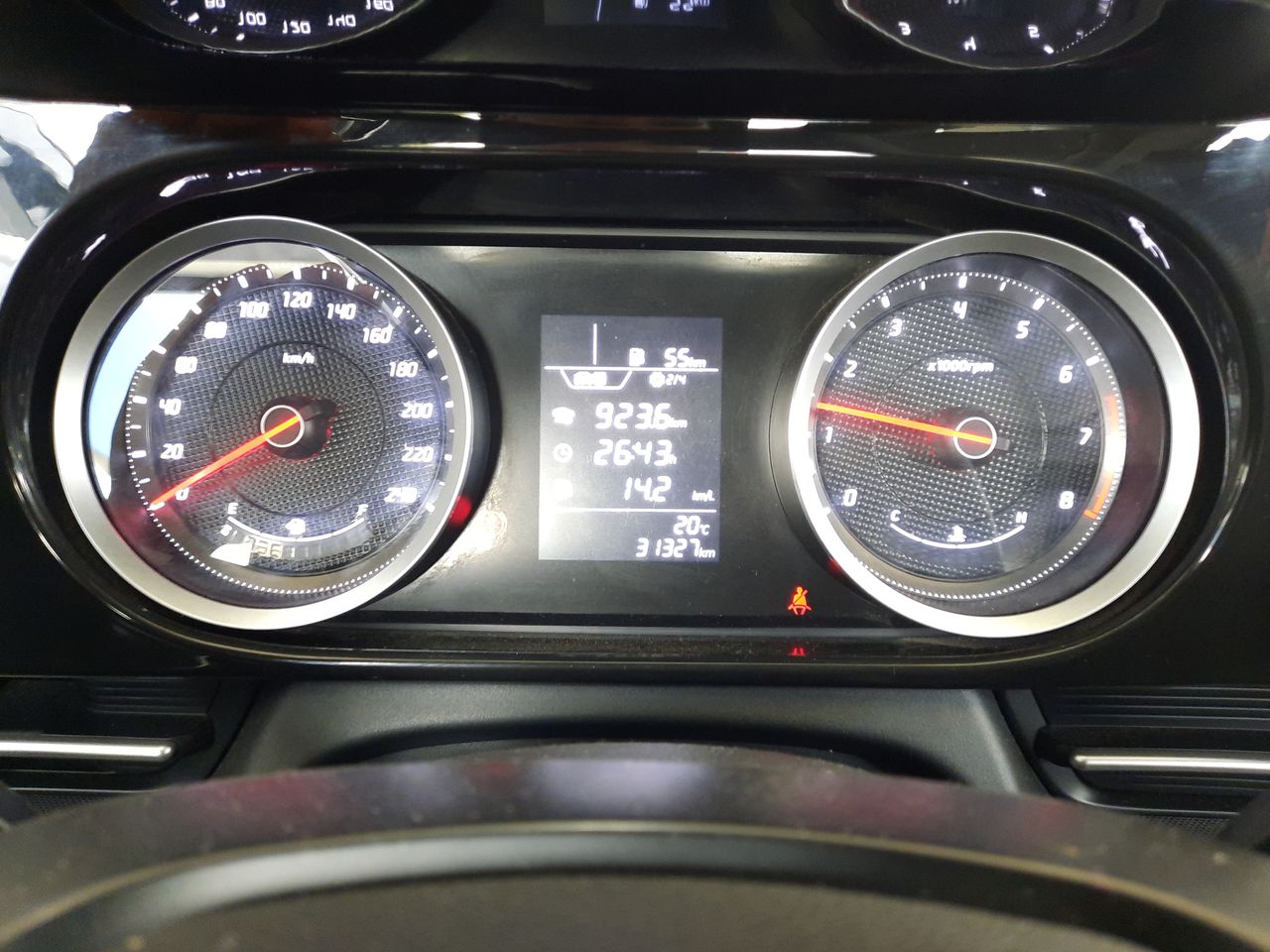 HYUNDAI - 28