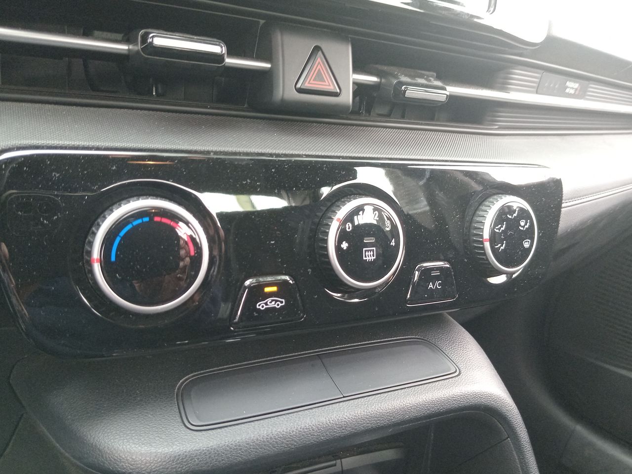 HYUNDAI - 31