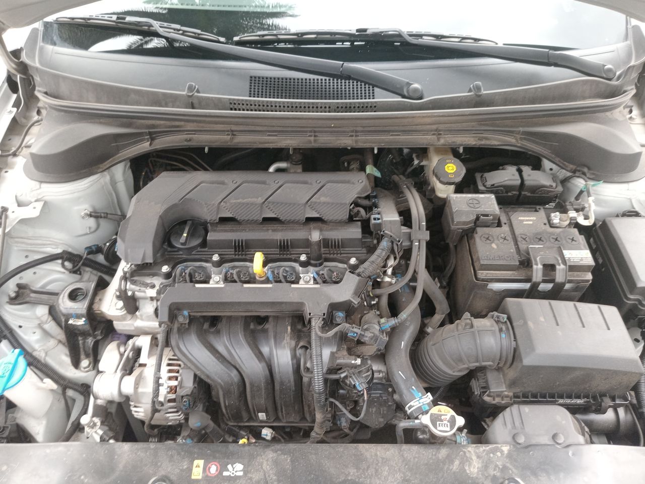 HYUNDAI - 18