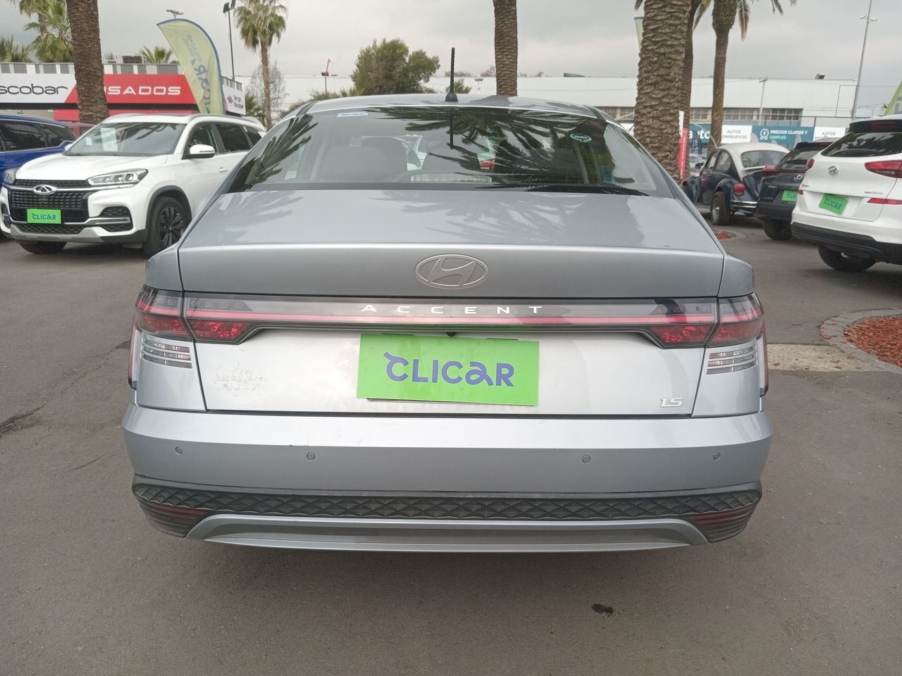 HYUNDAI - 6
