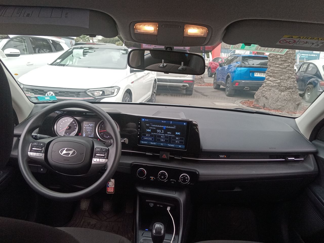 HYUNDAI - 9