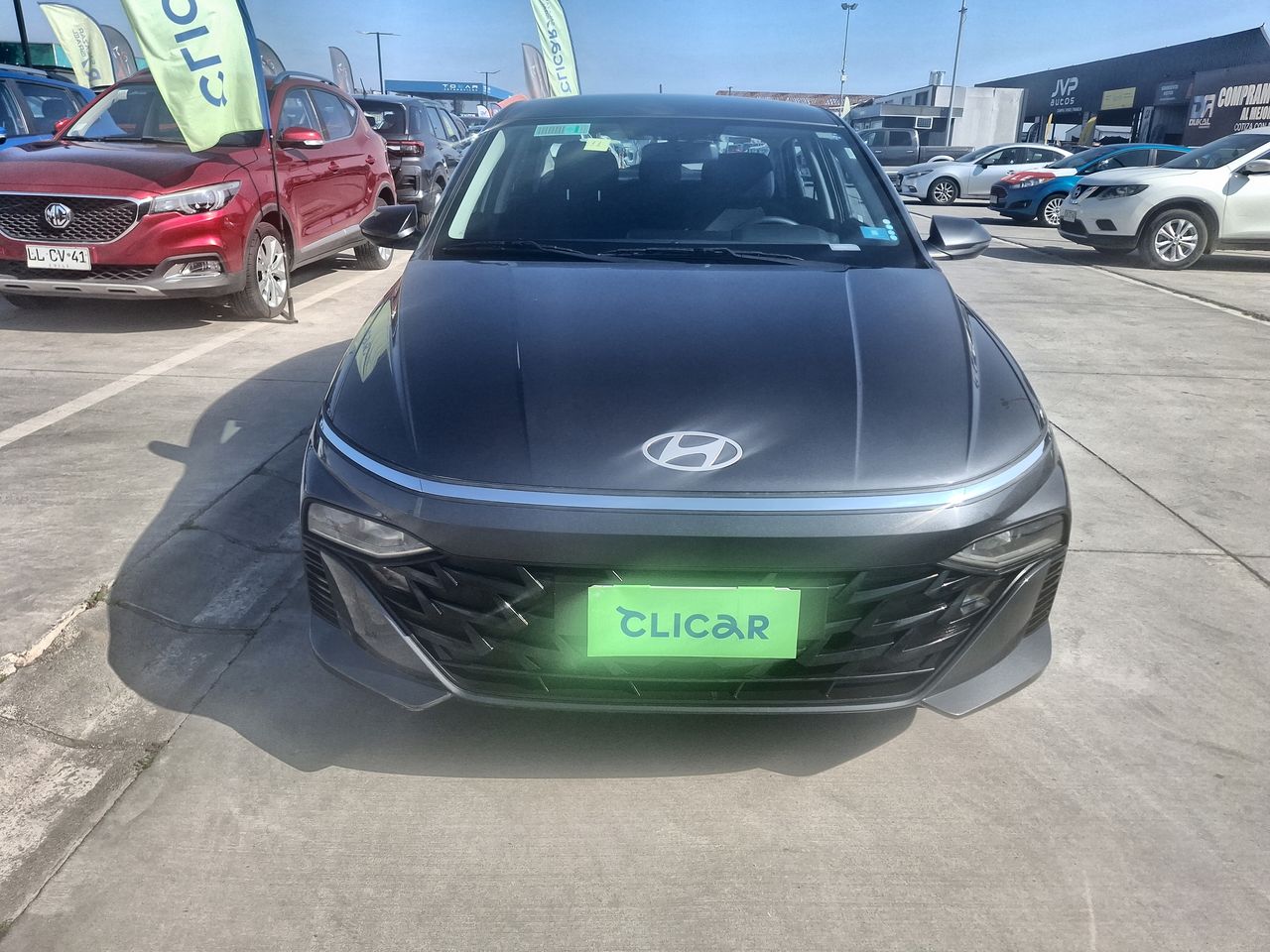 HYUNDAI - 2