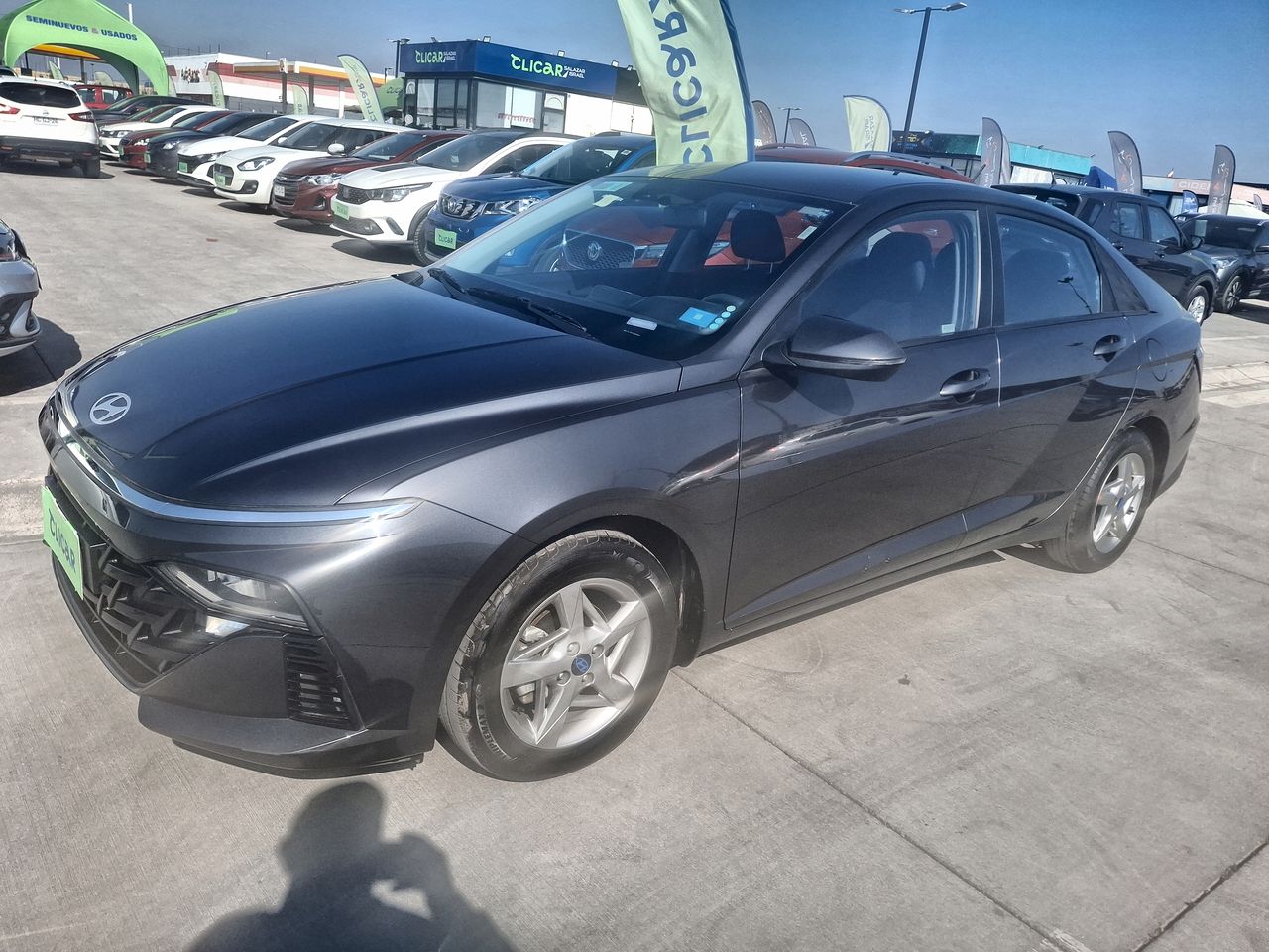 HYUNDAI - 3