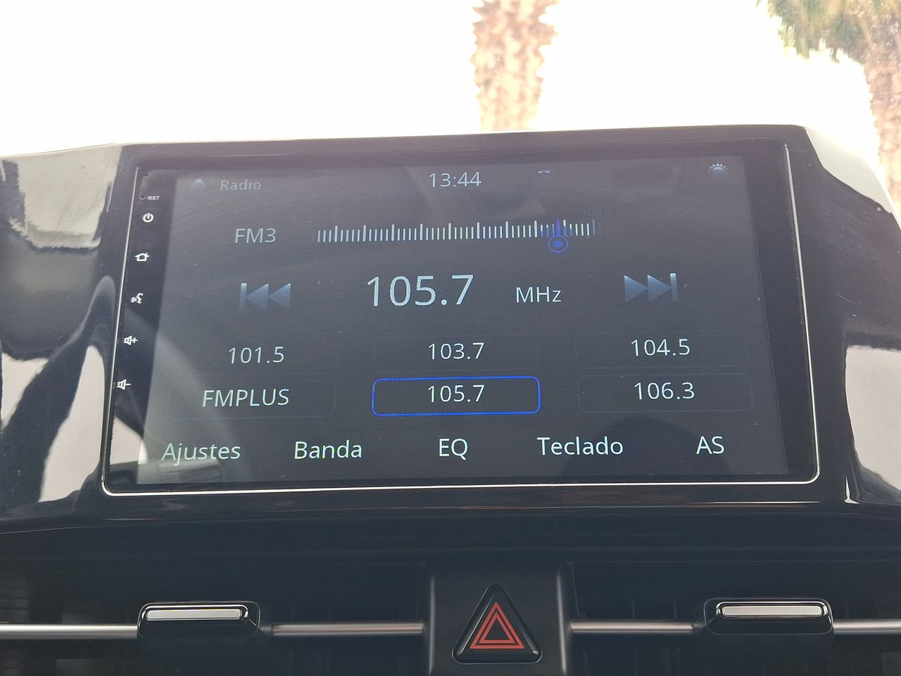 HYUNDAI - 28