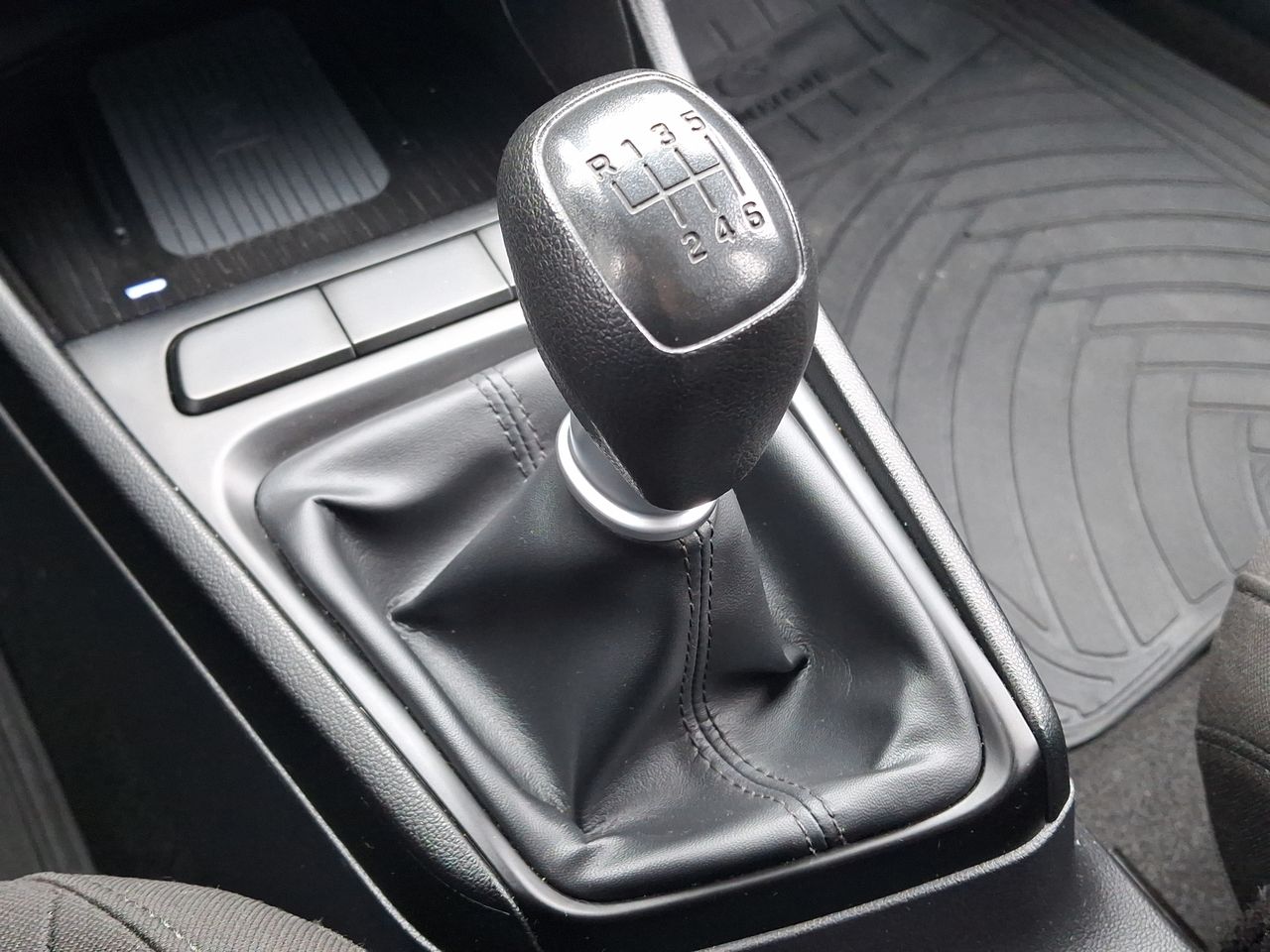 HYUNDAI - 31
