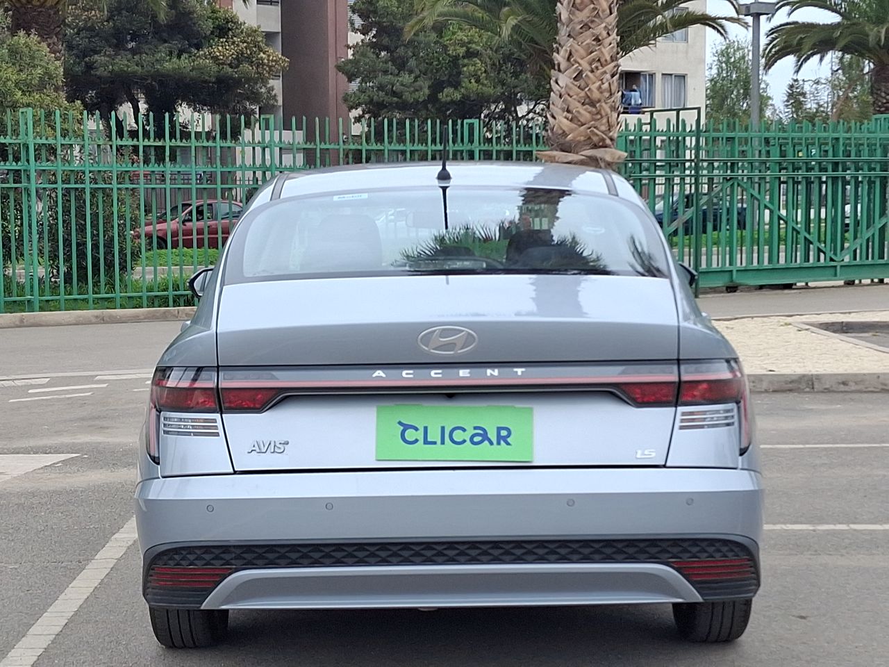 HYUNDAI - 6