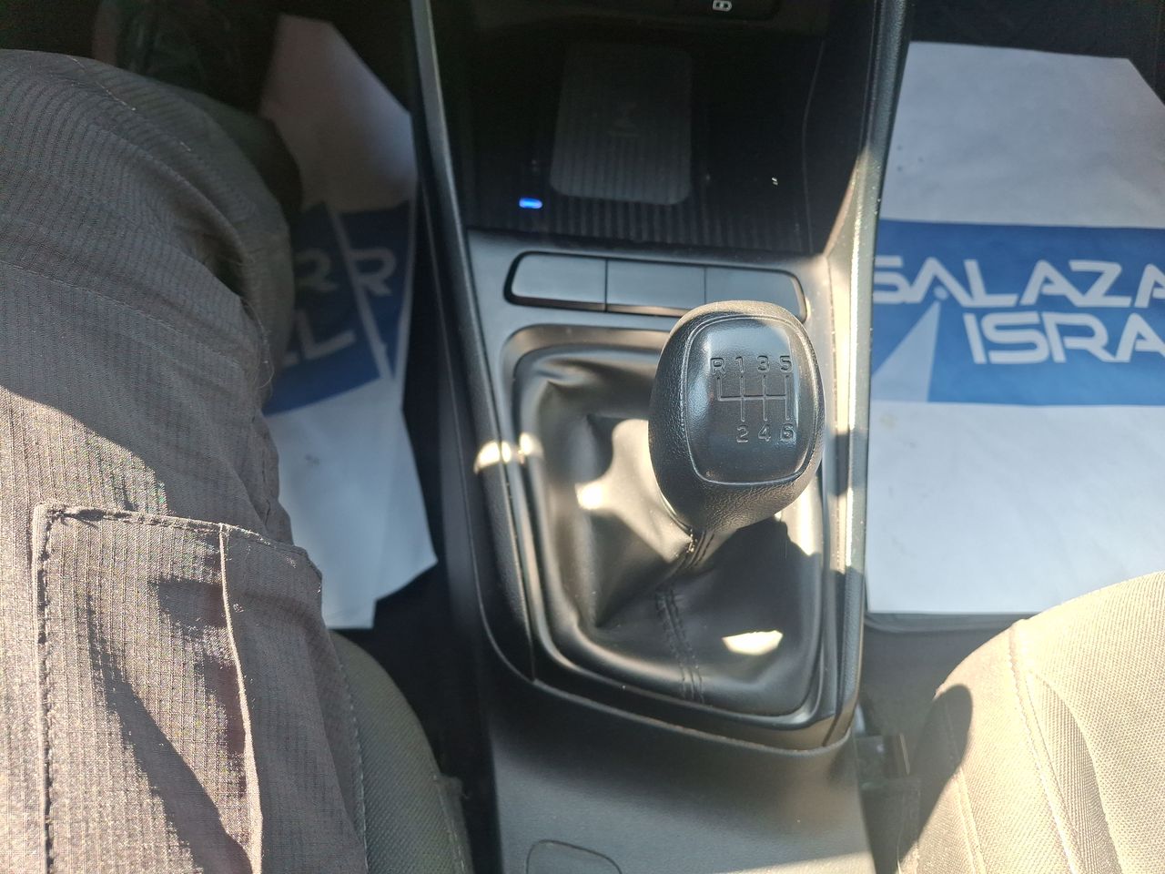 HYUNDAI - 29