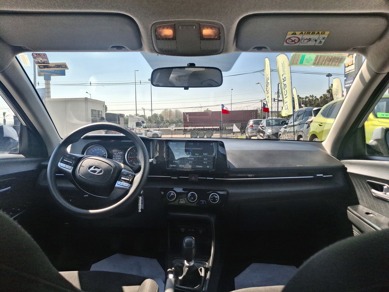 HYUNDAI - 9