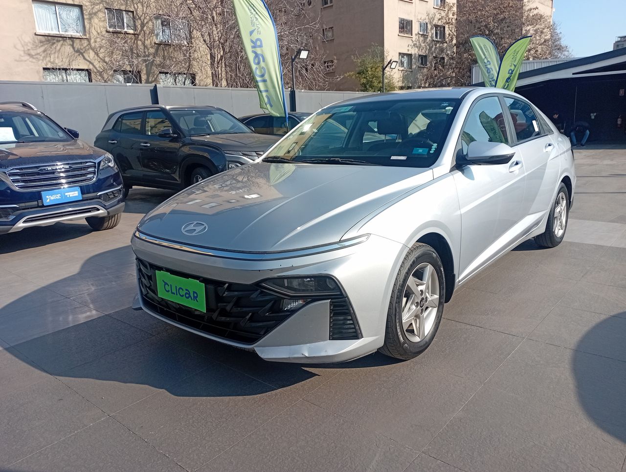HYUNDAI - 3