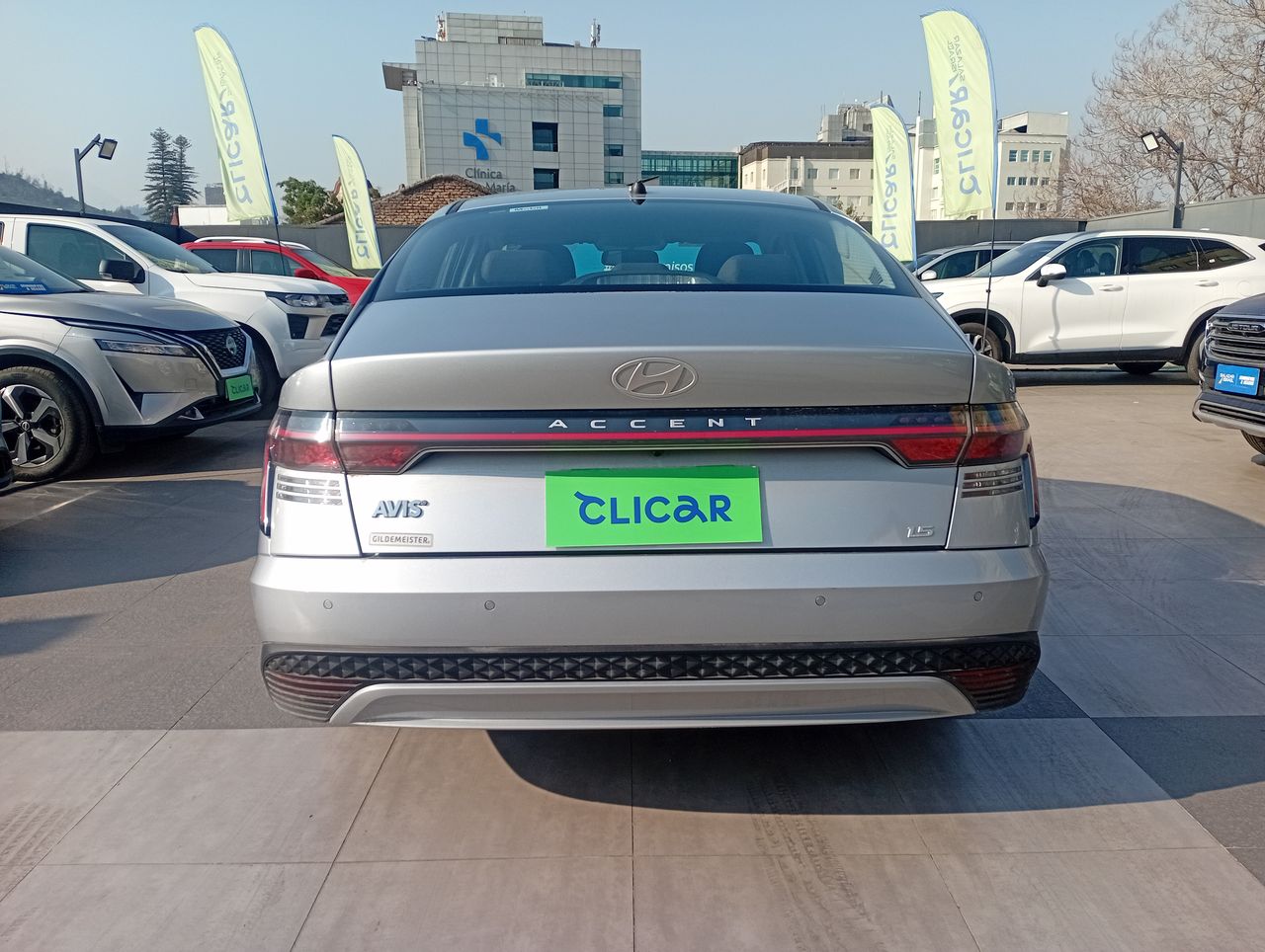 HYUNDAI - 6