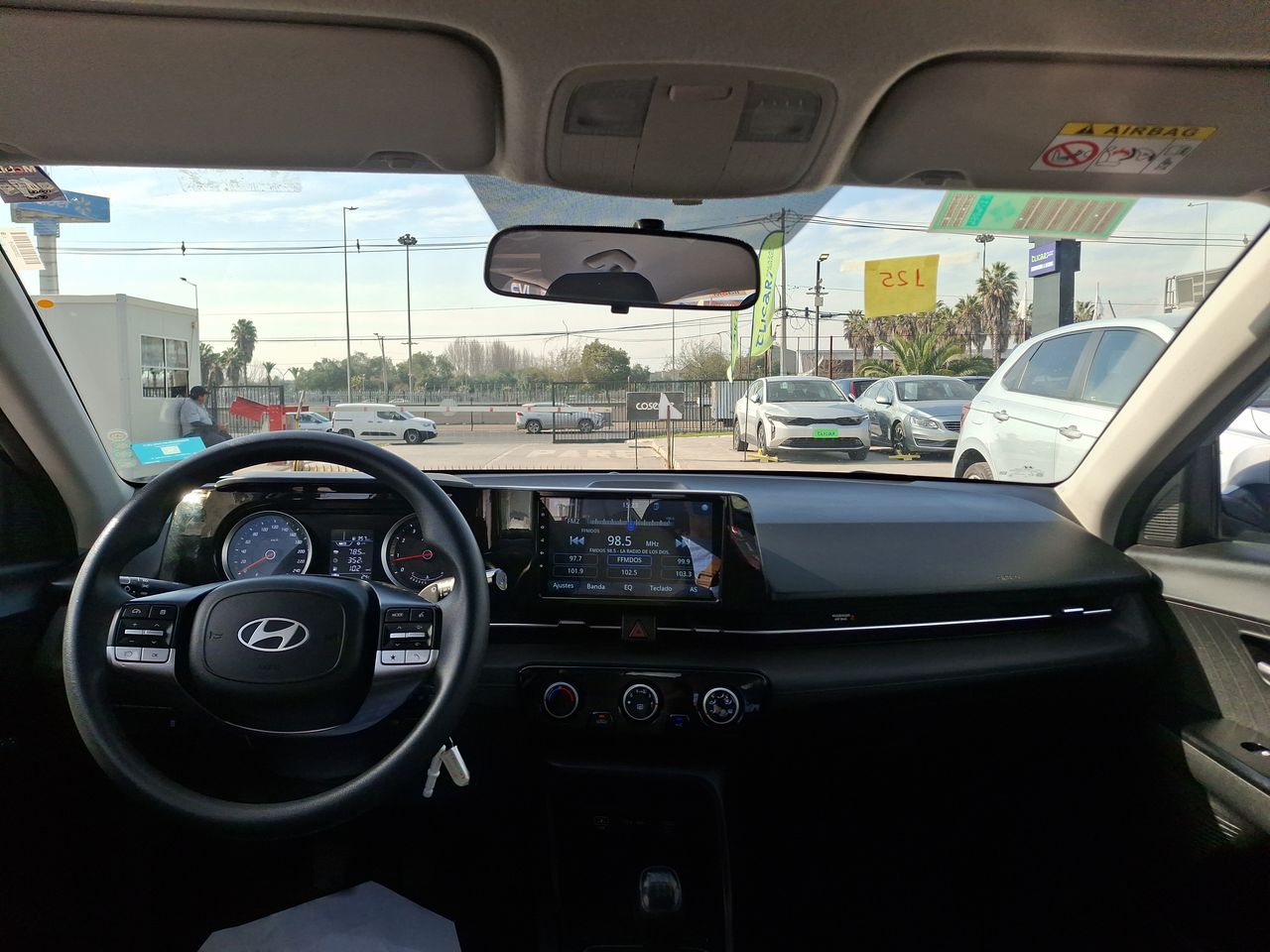 HYUNDAI - 30