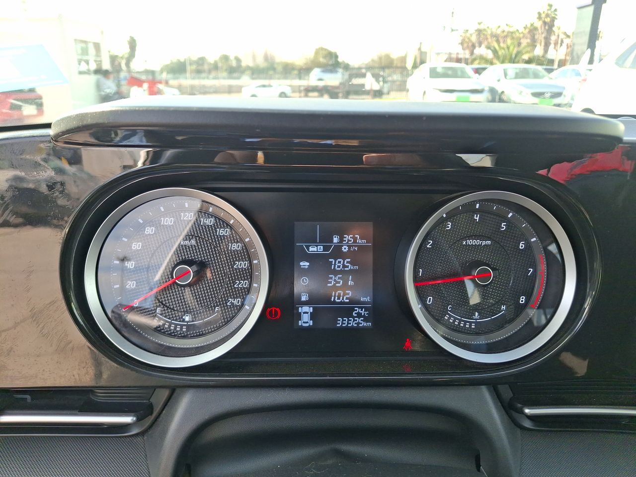 HYUNDAI - 25
