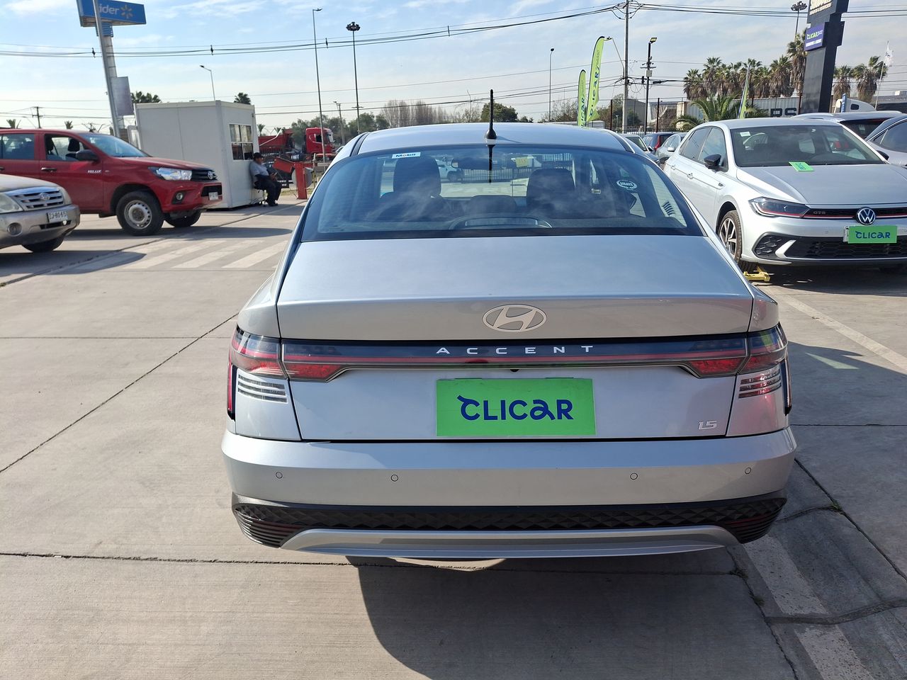HYUNDAI - 6