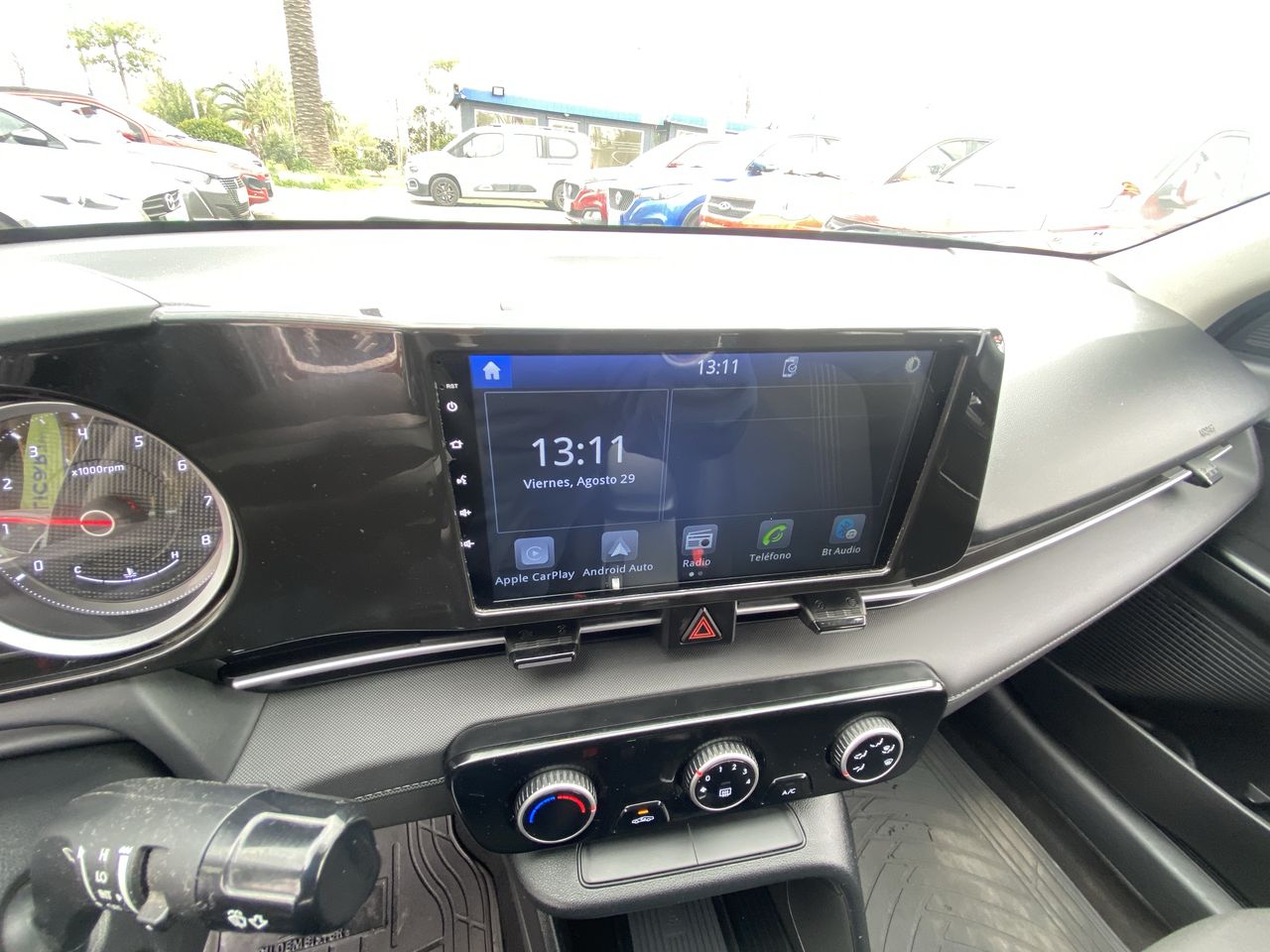 HYUNDAI - 27