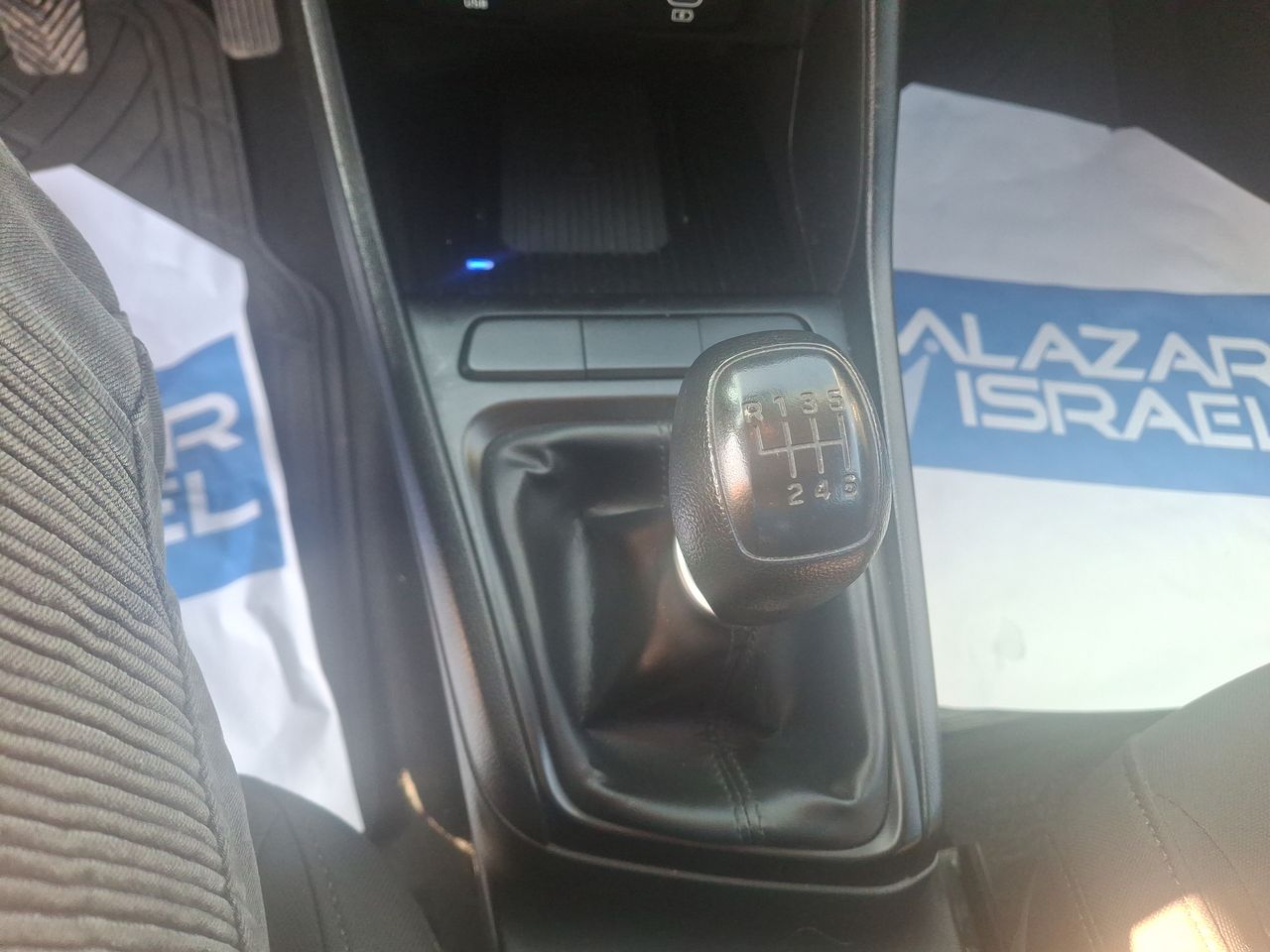 HYUNDAI - 29