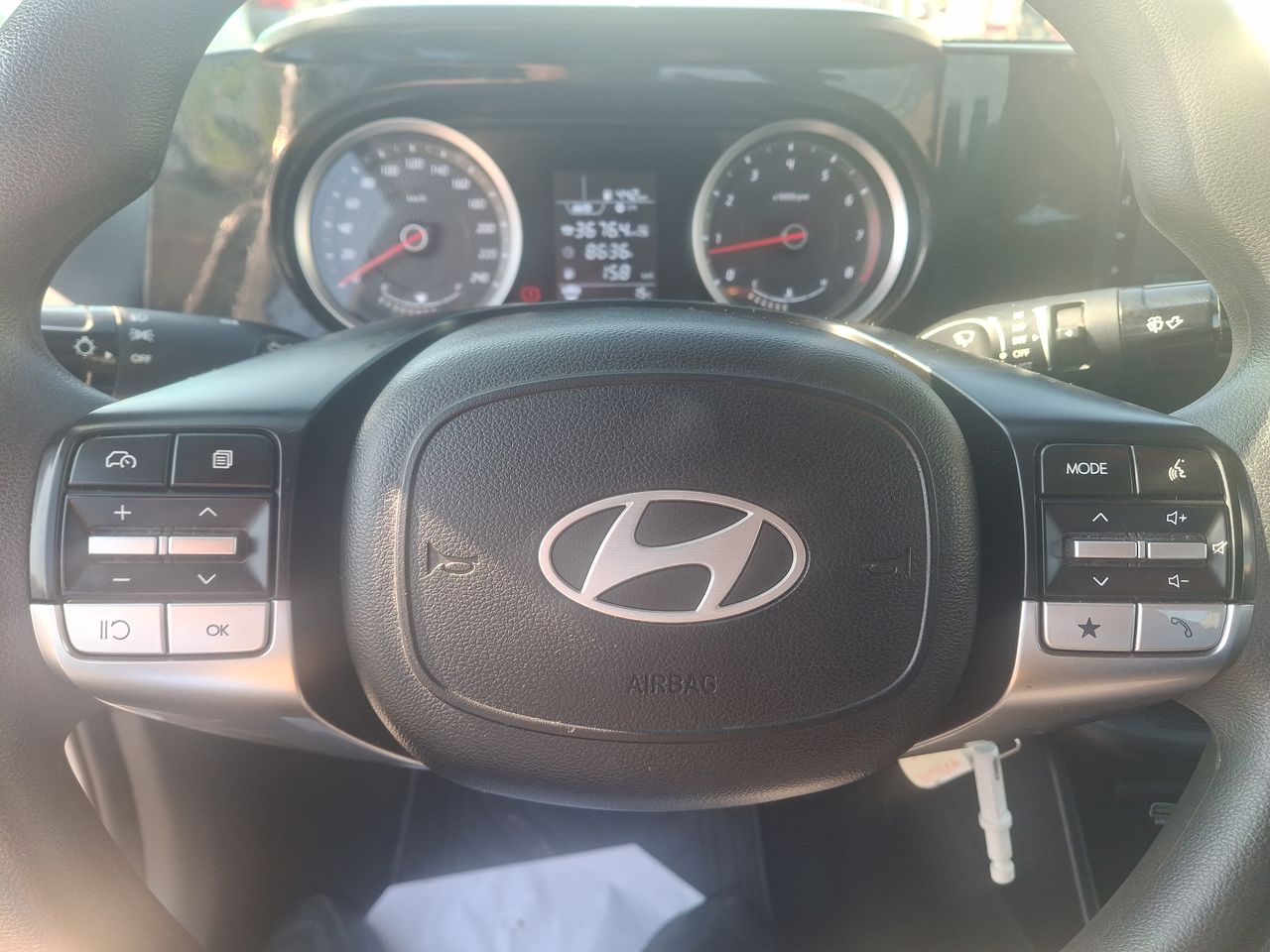 HYUNDAI - 24