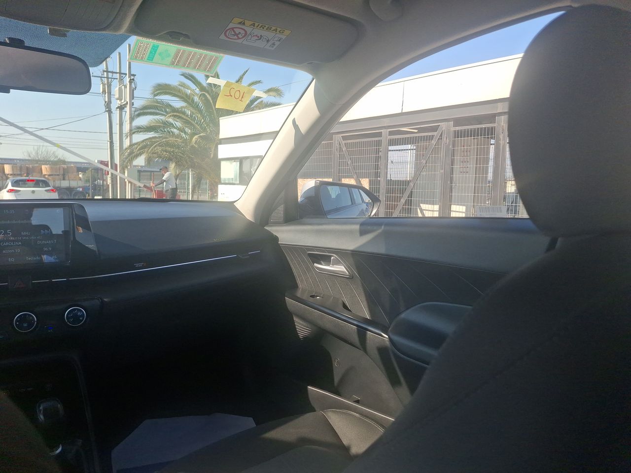 HYUNDAI - 10