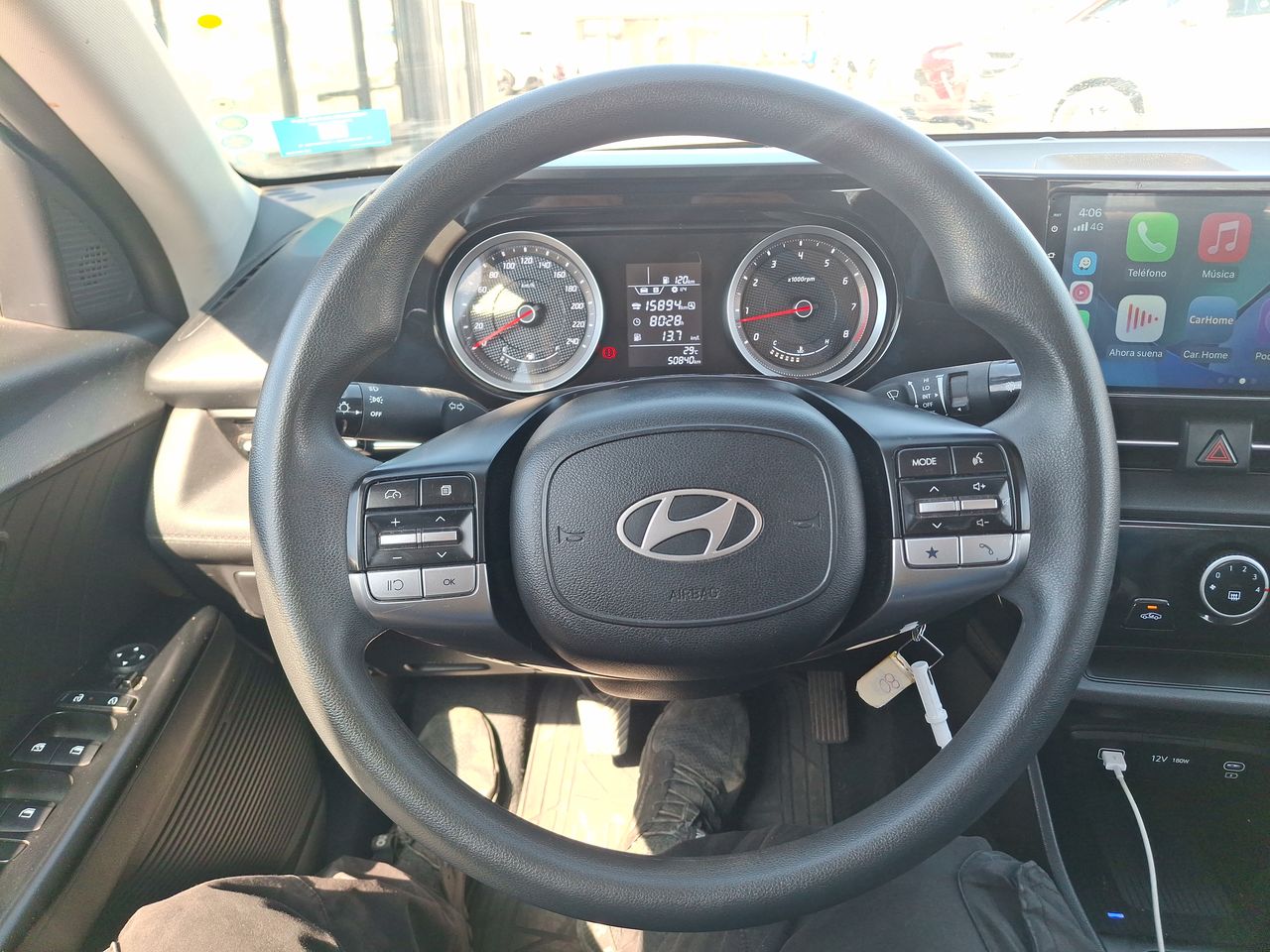 HYUNDAI - 23
