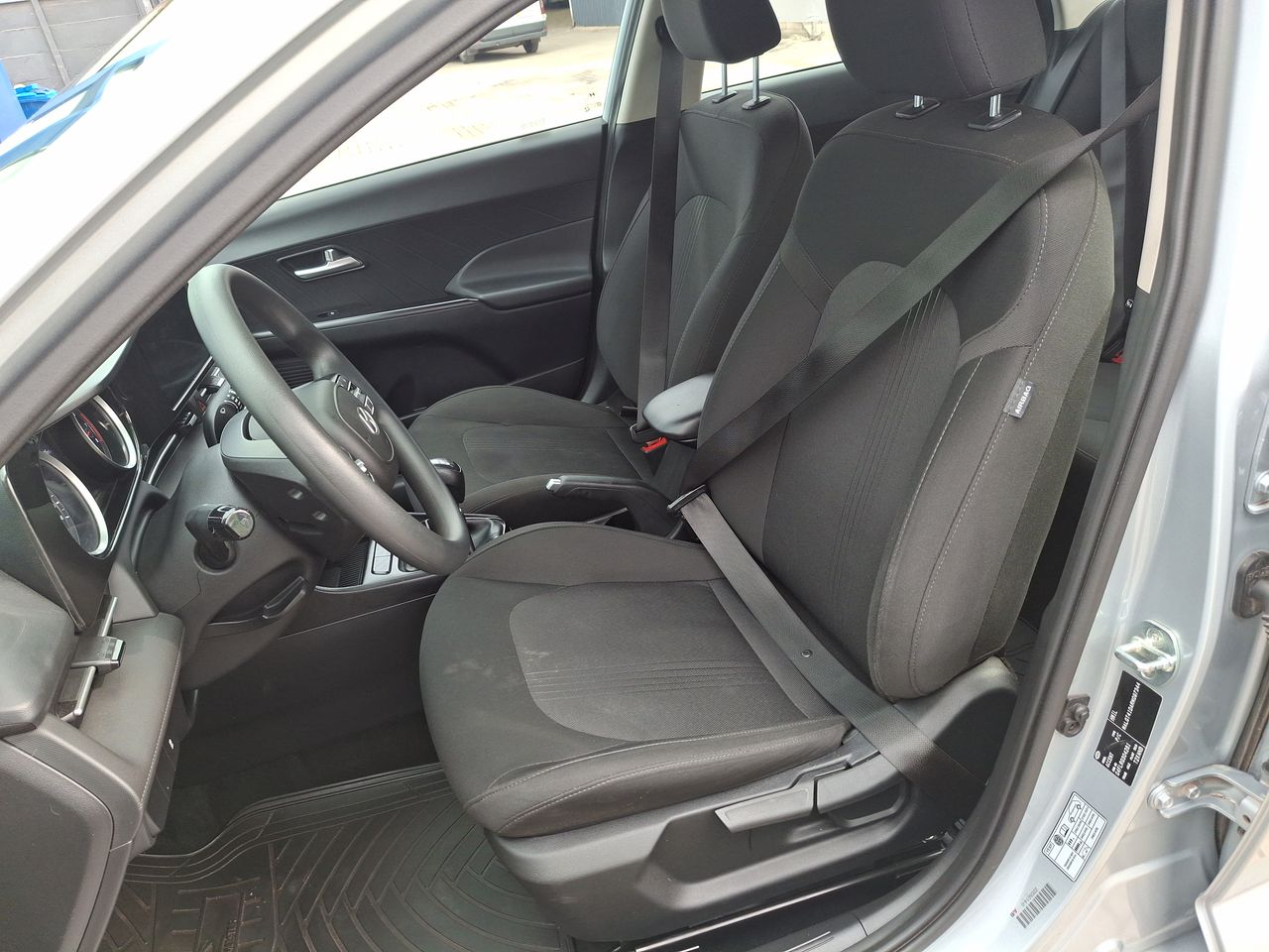 HYUNDAI - 22