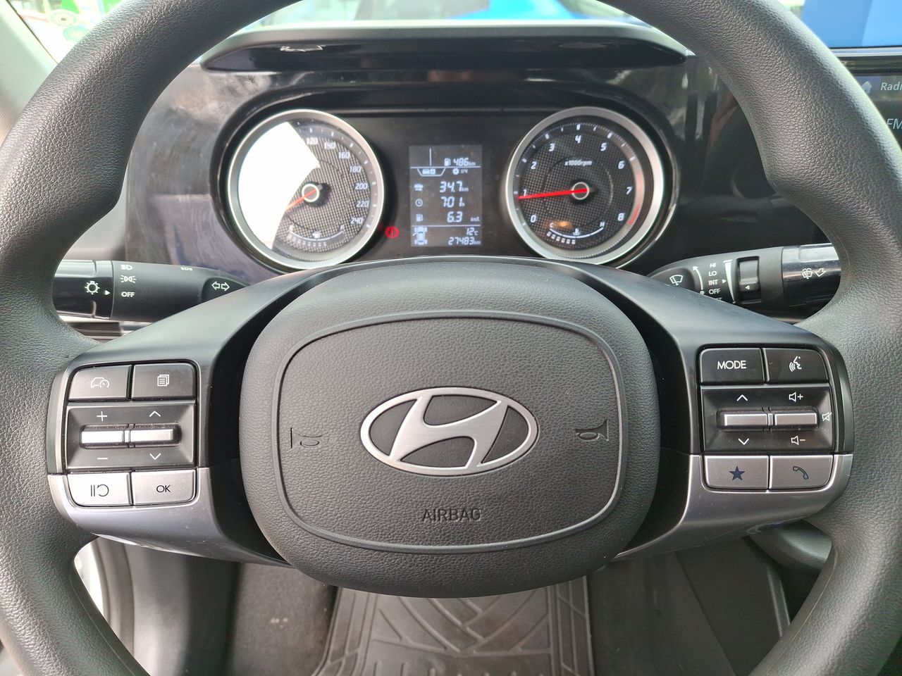 HYUNDAI - 24