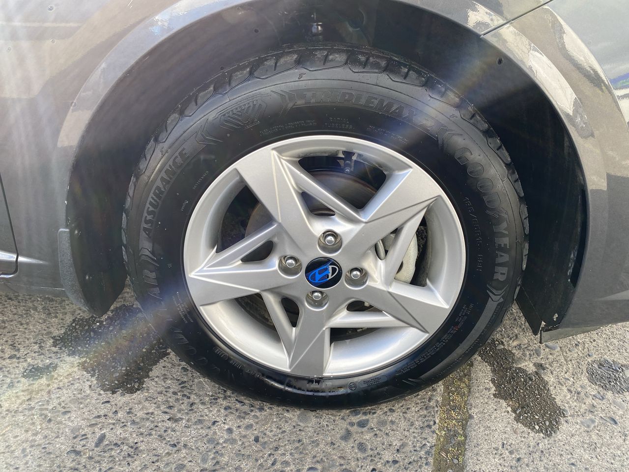 HYUNDAI - 17