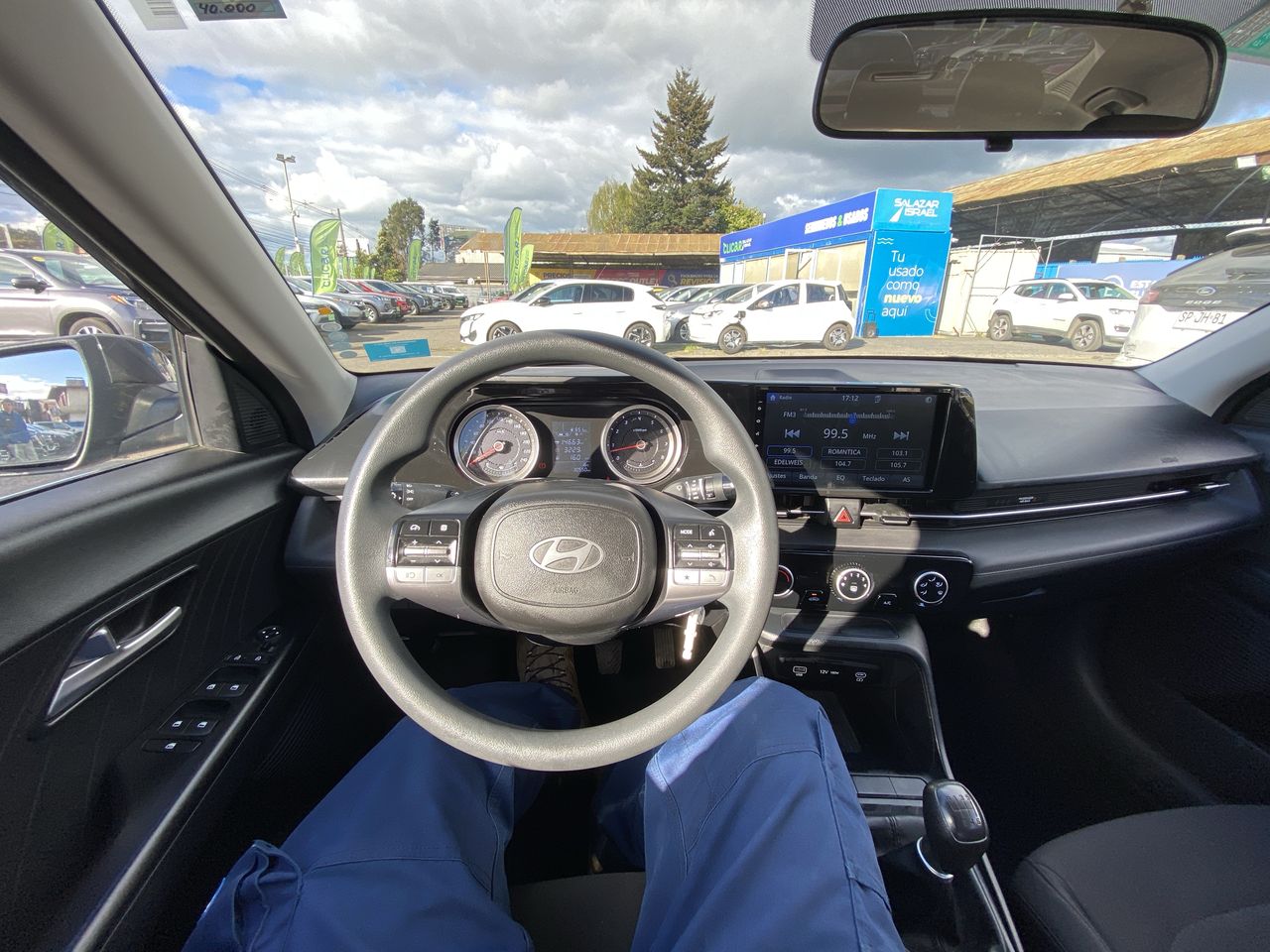 HYUNDAI - 33