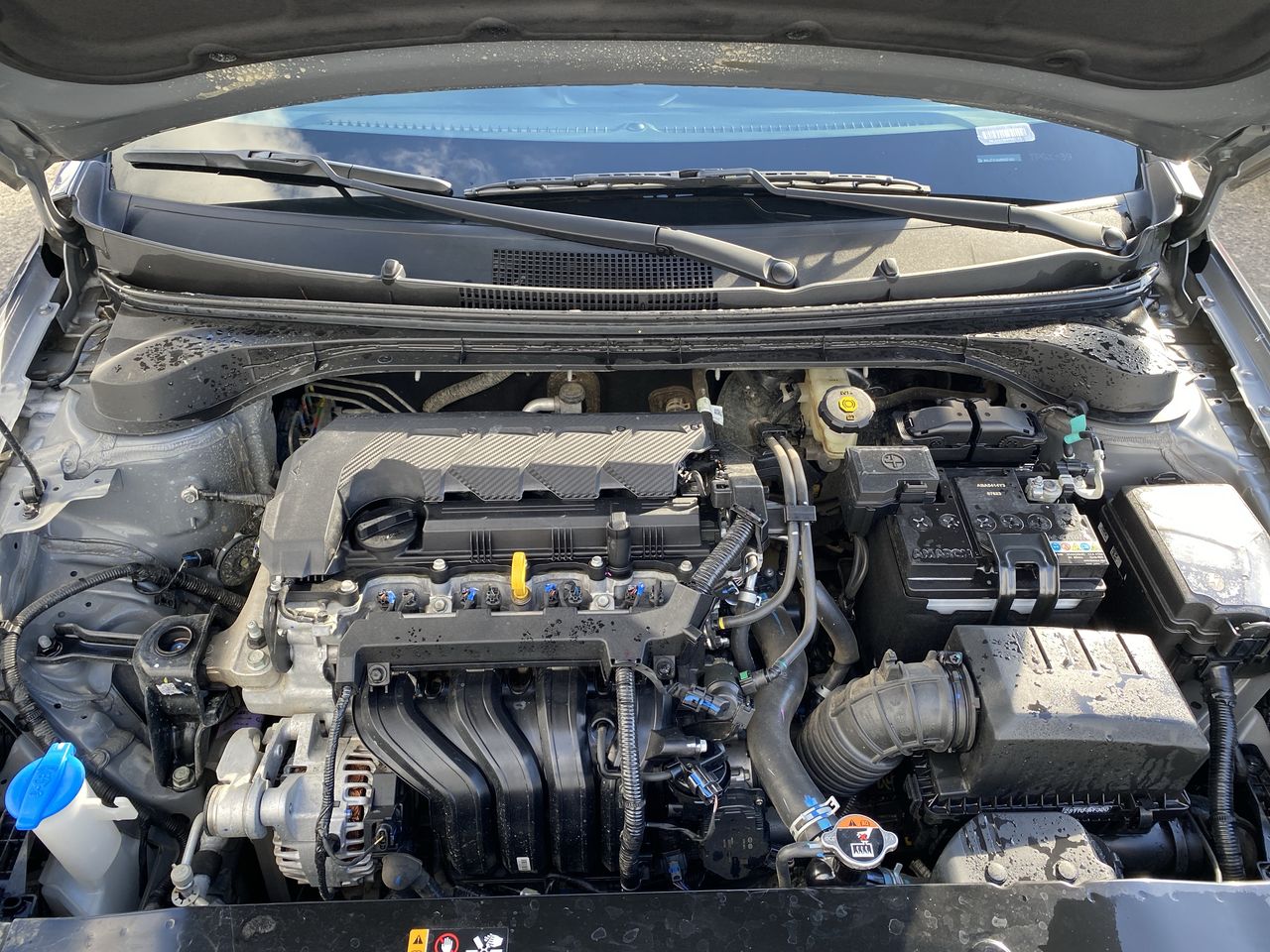 HYUNDAI - 18