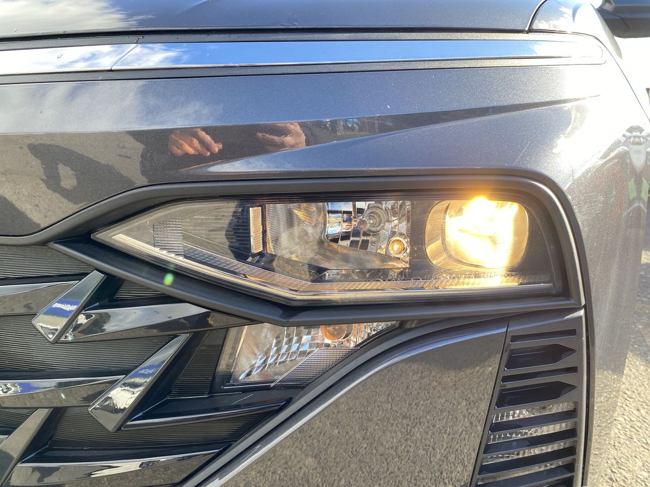 HYUNDAI - 19