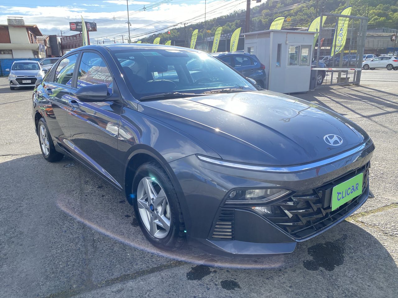 HYUNDAI - 1
