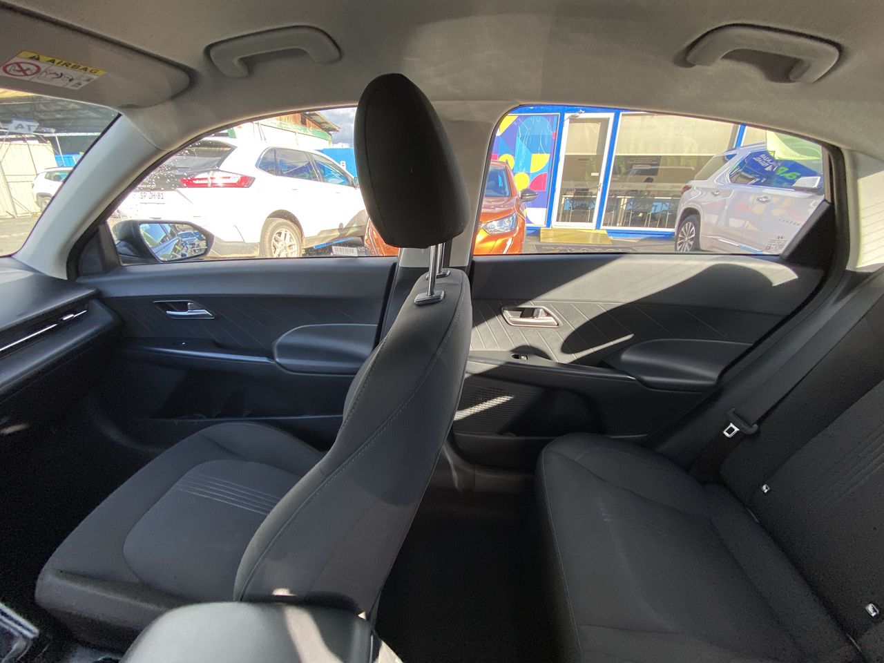 HYUNDAI - 11