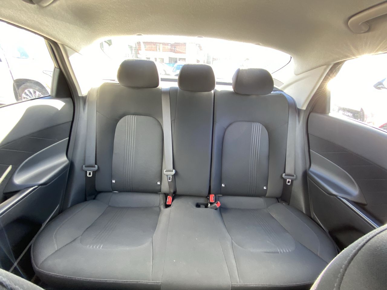 HYUNDAI - 13