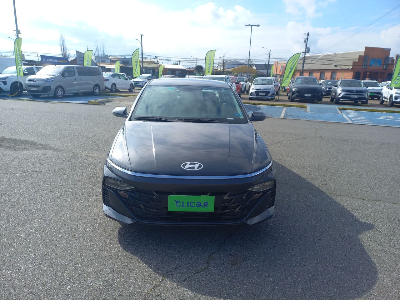 HYUNDAI - 2